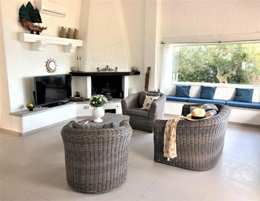 Villa Smeraldo Private access to the sea and pool - 5
