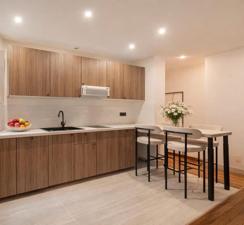 Fabulous property near Pantheon with lift - 3
