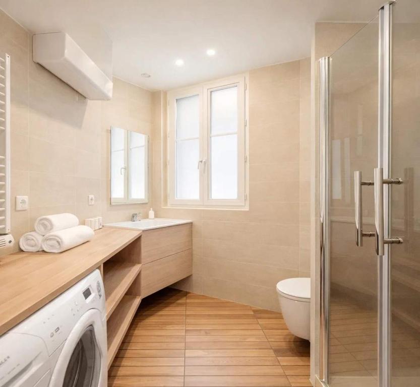 Fabulous property near Pantheon with lift - 4