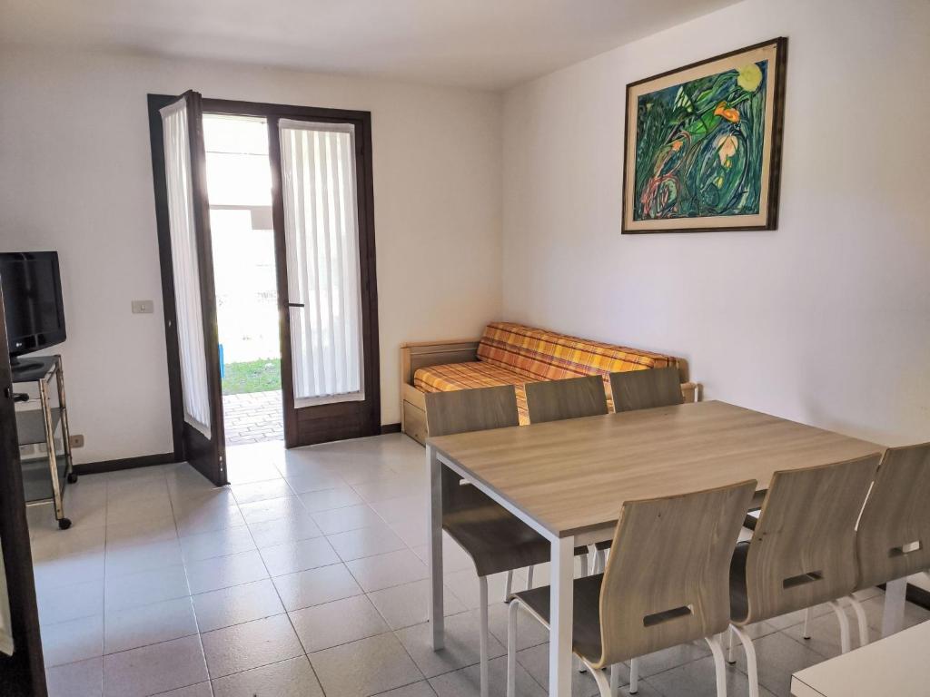 Holiday Home Gemütliches Ferienhaus Villa Silvana by Interhome - 4