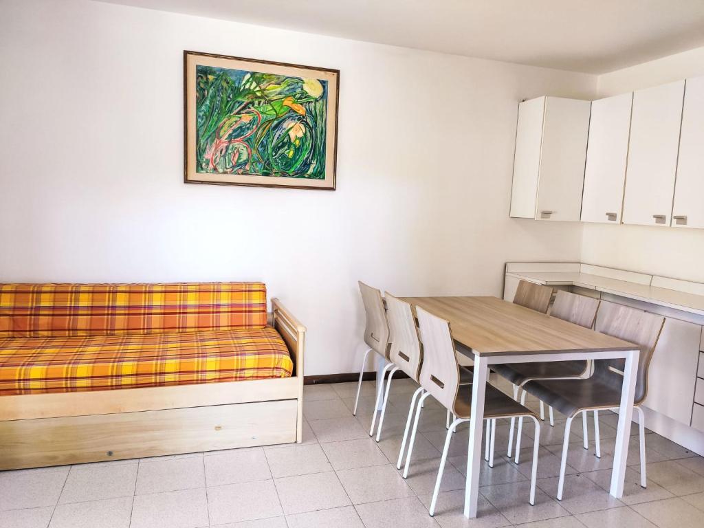 Holiday Home Gemütliches Ferienhaus Villa Silvana by Interhome - 5