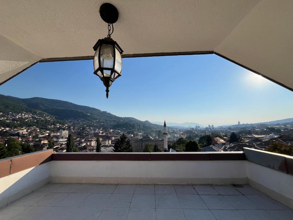 360 View - 1