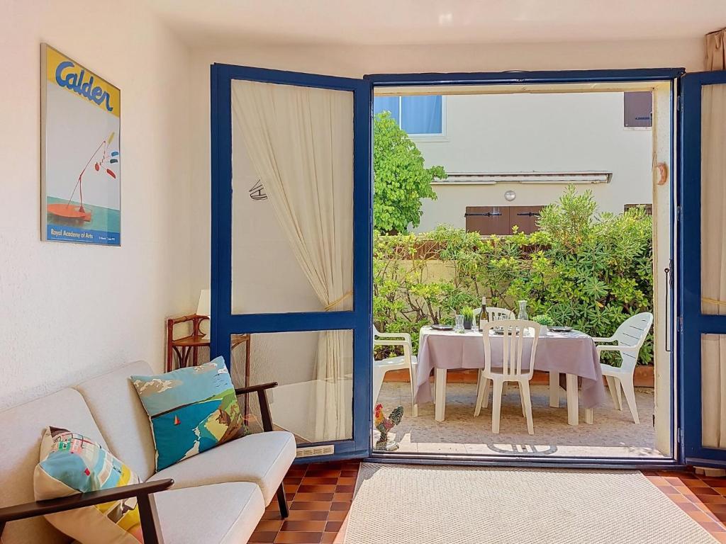 Apartment Les Supers Marines-3 by Interhome - 2