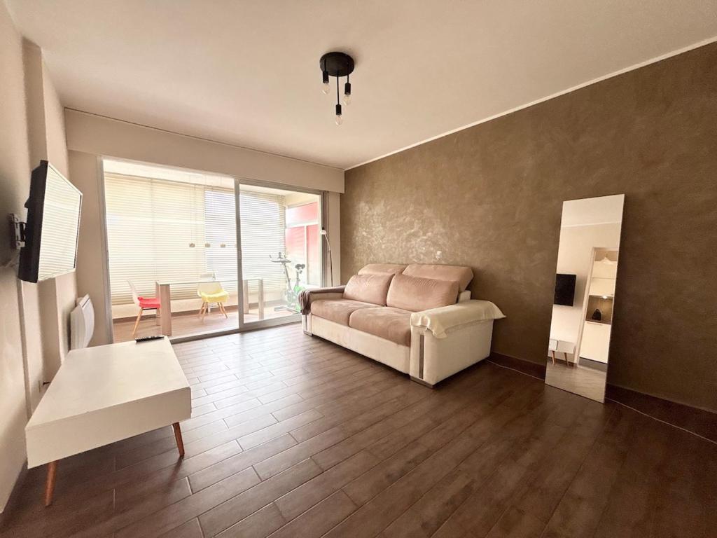 Sanary-sur-Mer ! Studio équipé - 3