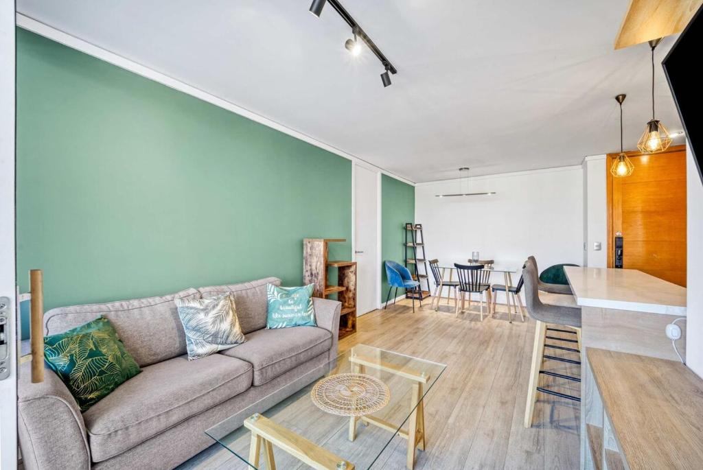 Green home 2BR Wifi and Pool - 3