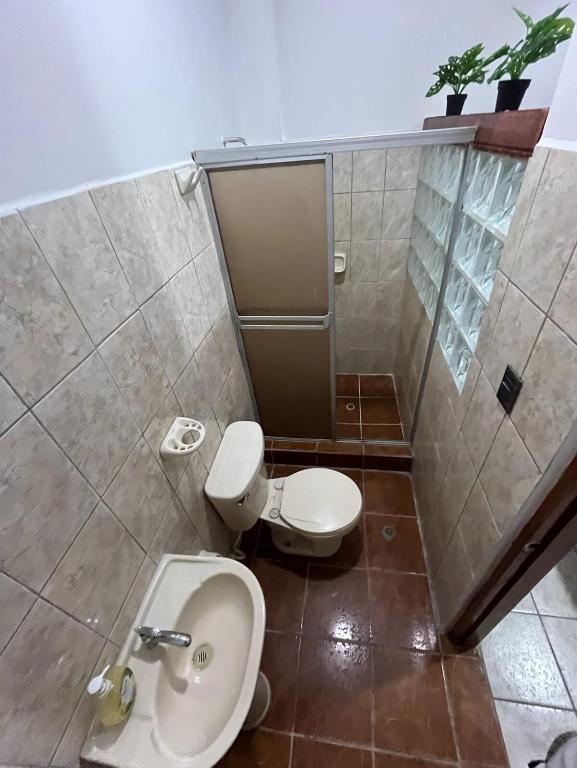 Habitacion premium 1B - Maynas100 -Moderna en el centro - 3