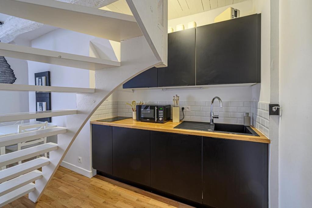 Duplex de Charme au Cœur Historique - 4