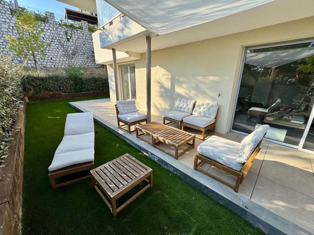 Private Garden Riviera Escape, Pool, Near Beach & Antibes - 2