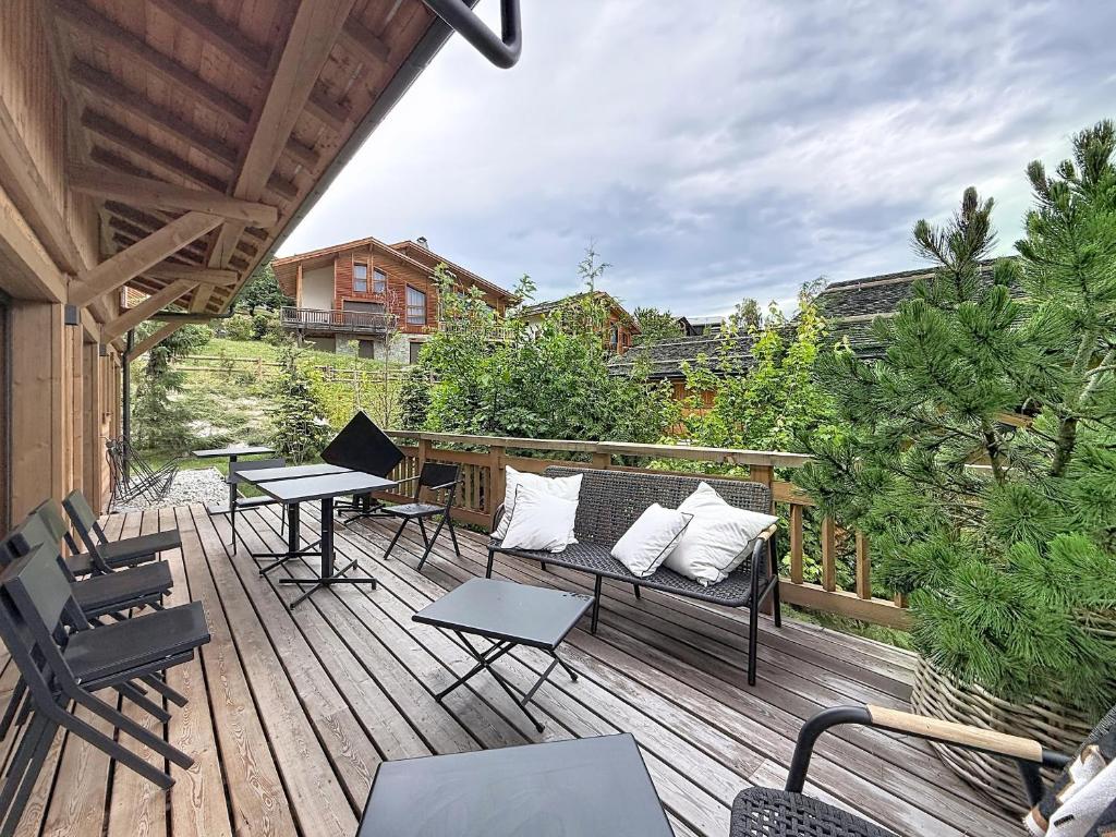 Superbe demi-chalet au cœur du village - 8 pers. - 3