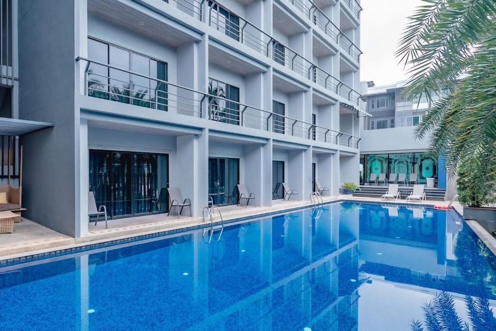 Swimming pool, Bhukitta Boutique Hotel in Phuket