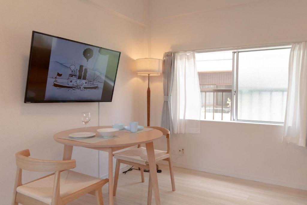 Crane Shibuya 2 stations from Shinjuku 10-minute taxi ride, 28 sqm! Sleeps up to 5, king-size bed, W