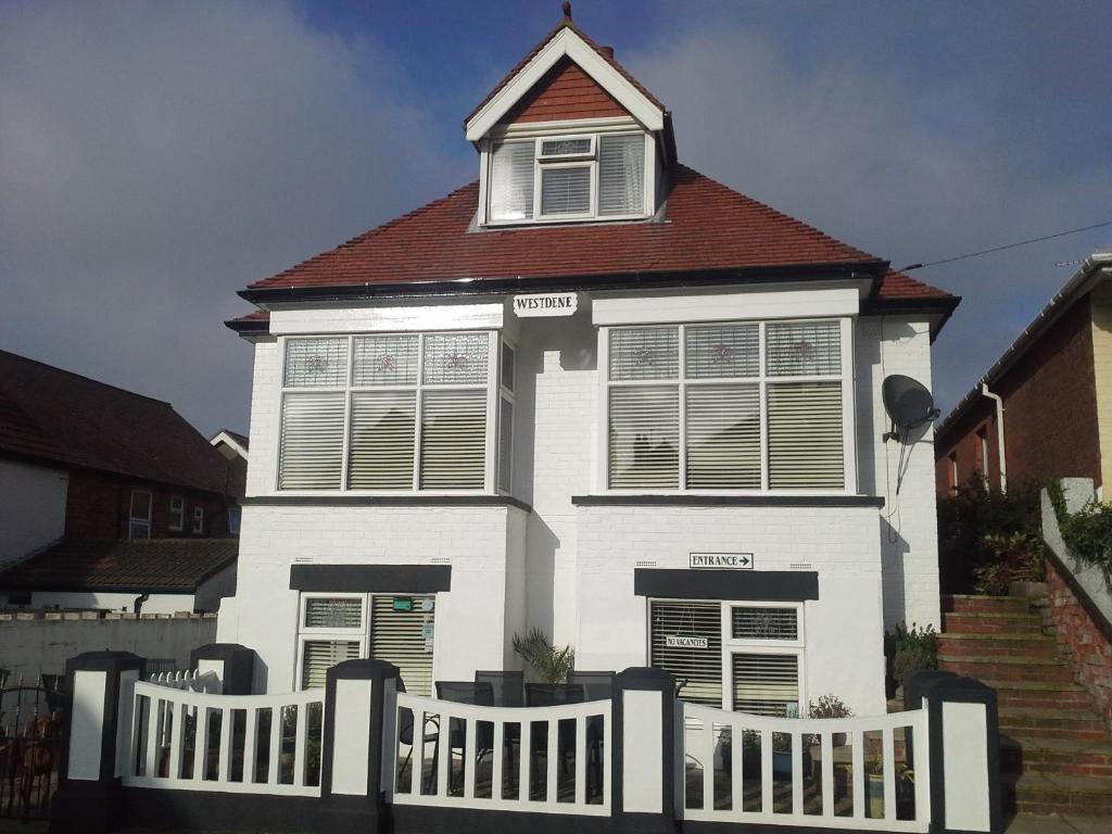 Cedar Lake 63 at Southview Leisure Park in Skegness, United Kingdom reviews, prices