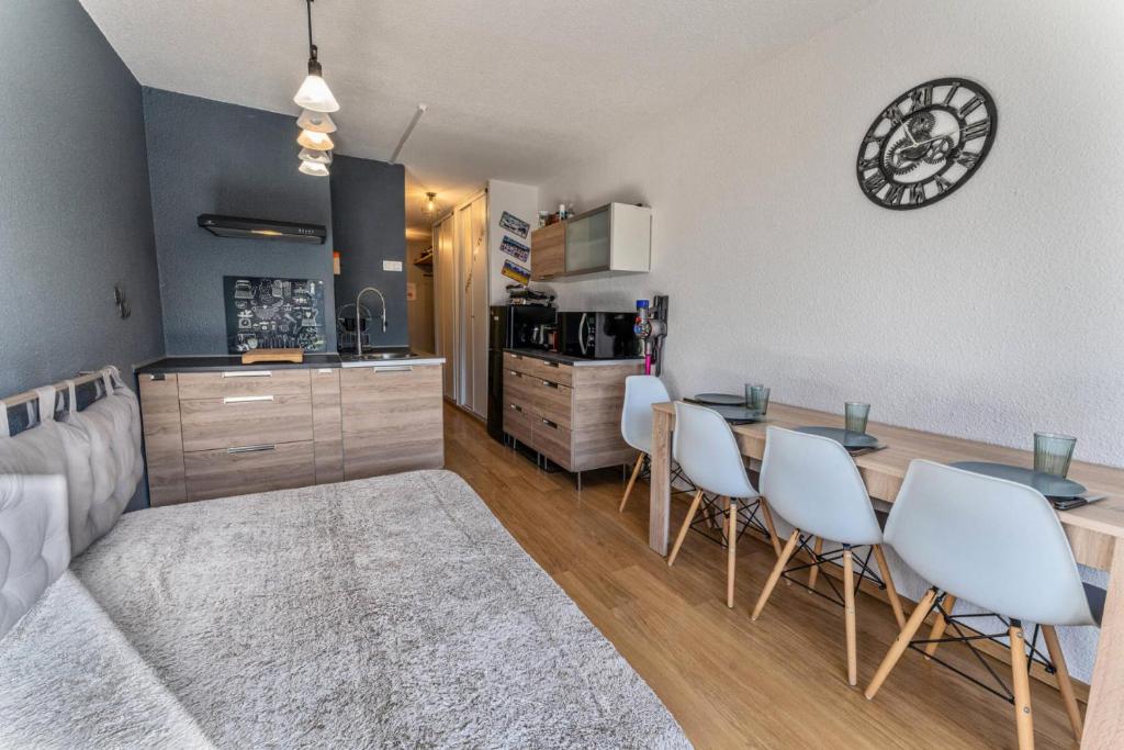 Résidence Les Gradins - Studio rénové en plein coeur de station MAE-3451 - 1