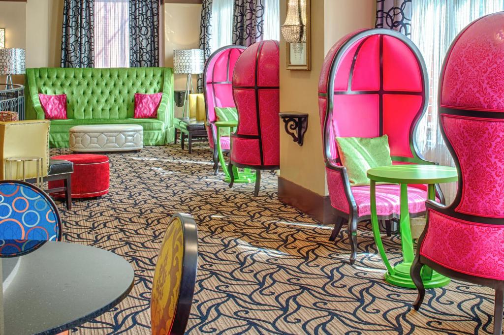 Staypineapple at The Maxwell Hotel photo