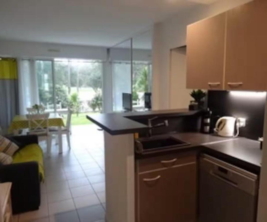 Bel appartement, vue sur golf et piscine,à 2 pas de la plage - 4