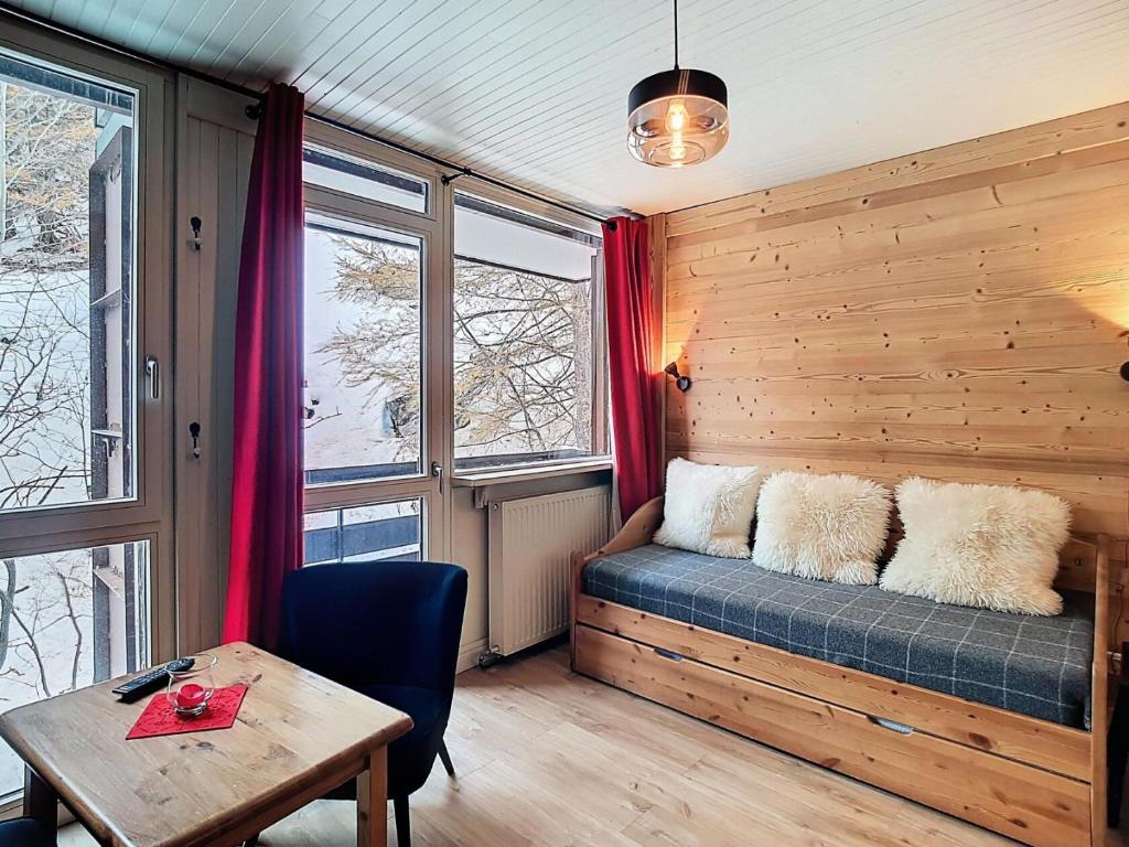 Résidence Hauts De Val - Studio cosy pour 2 · Centre station MAE-1083 - 2