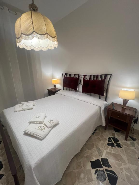 Holiday & House - Imparato Carini Costa Verde - Appartamento con ampia terrazza - porzione di Villa Residenziale a pochi passi dal mare - 3