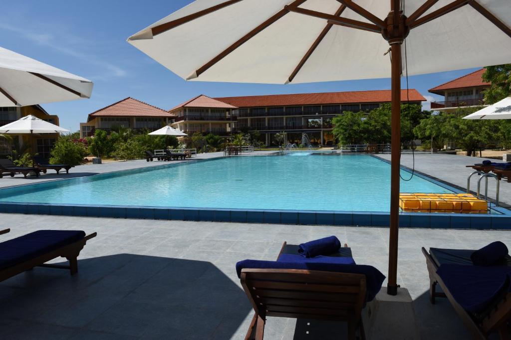 Swimming pool, Passi Villas in Pasikuda