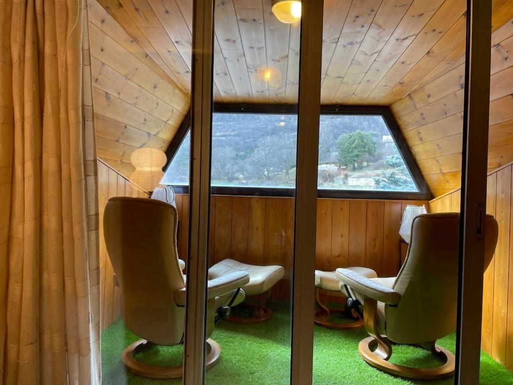 Appartement au calme avec vue sur pays des écrins - 2