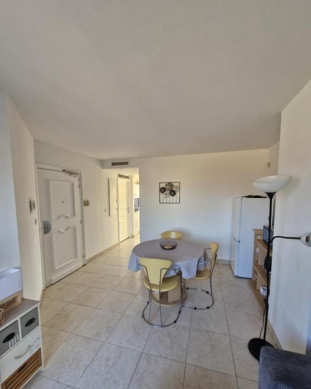 Appartement cœur de ville climatisé avec parking - 1