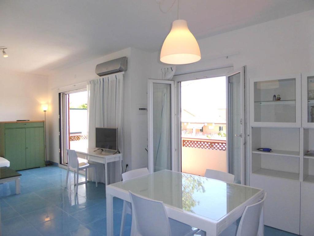 725 - Appartamento trilocale al primo piano A MARCELLI nuovo - BELLISSIMA VISTA MARE - A SOLI 200 MT DALLA SPIAGGIA - CLIMATIZZATO SPIAGGIA E NAVETTA INCLUSE AL WHITE BEACH CLUB - 5