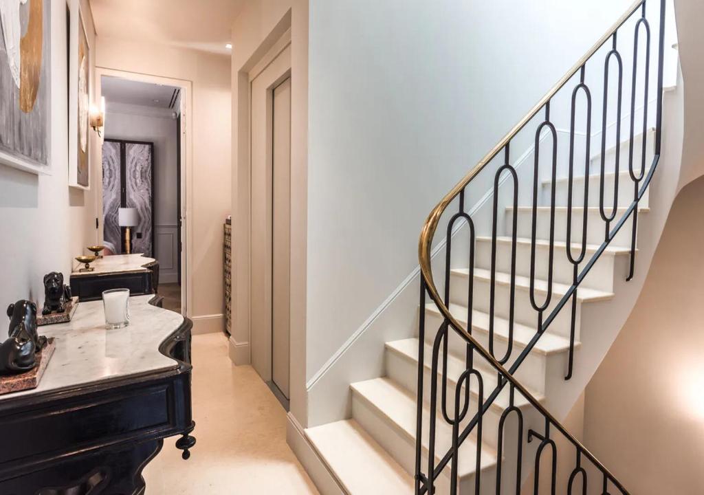 Une maison élégante et chaleureuse, parfaite pour créer de beaux souvenirs pendant vos vacances avec vos proches - 5