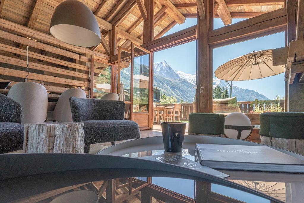 Chamonix Alpine Retreat - Ski, Bike & Hike - 4