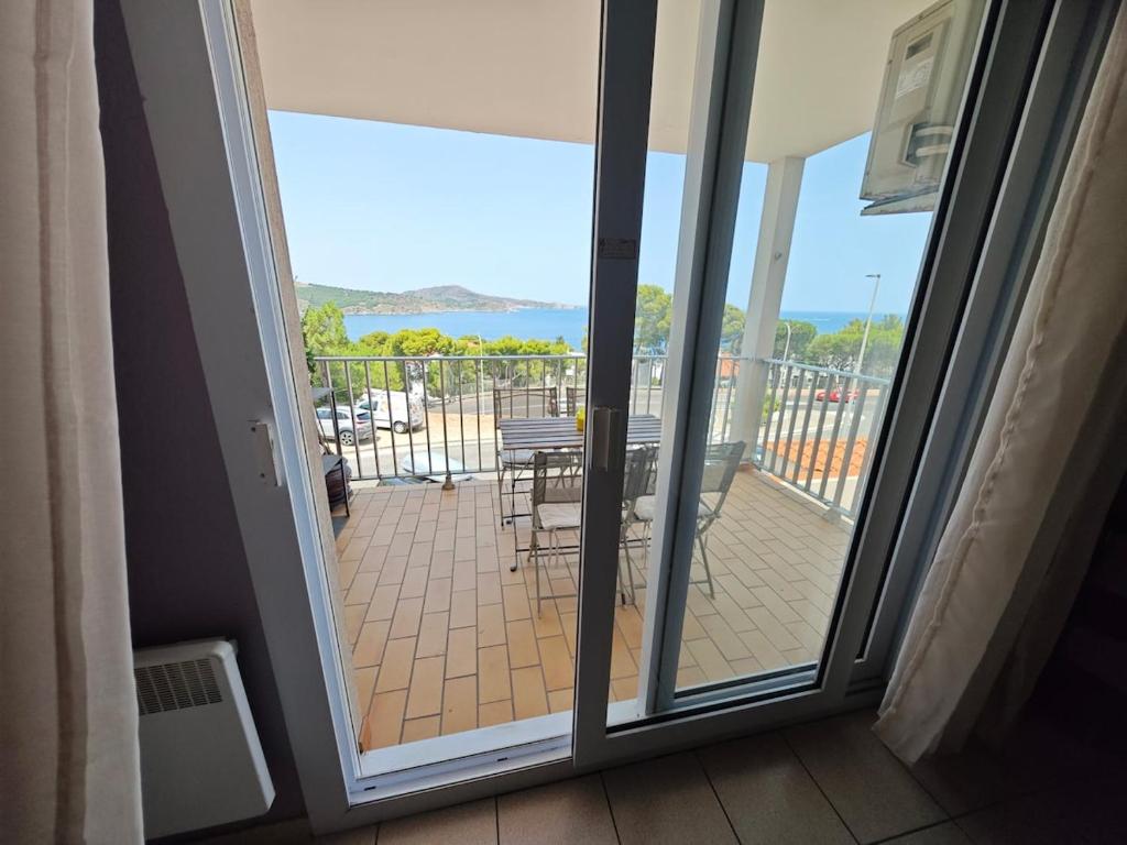 Idéal curistes, T2 climatisé vue mer - 5