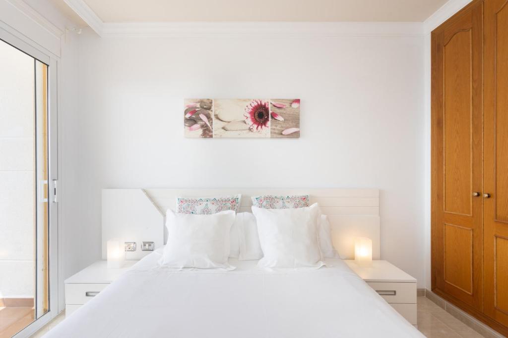 Apartamento con piscina climatizada y vistas - 4