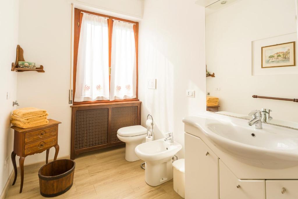 Villa Senagra Holidays Lake Como photo