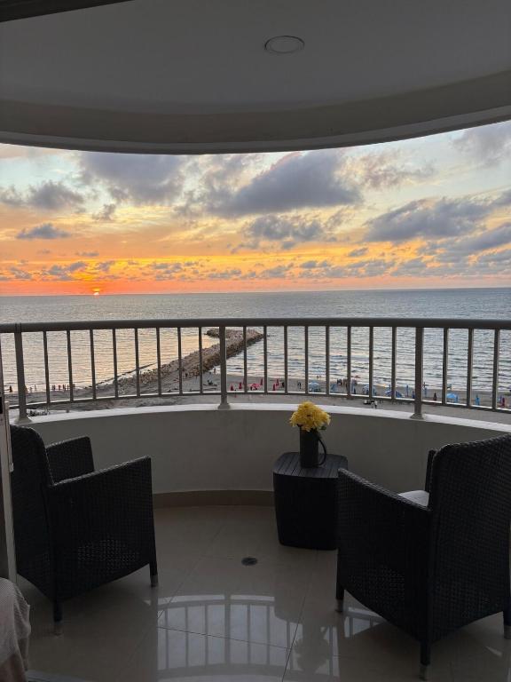Beachfront Apartment in Bocagrande - 4