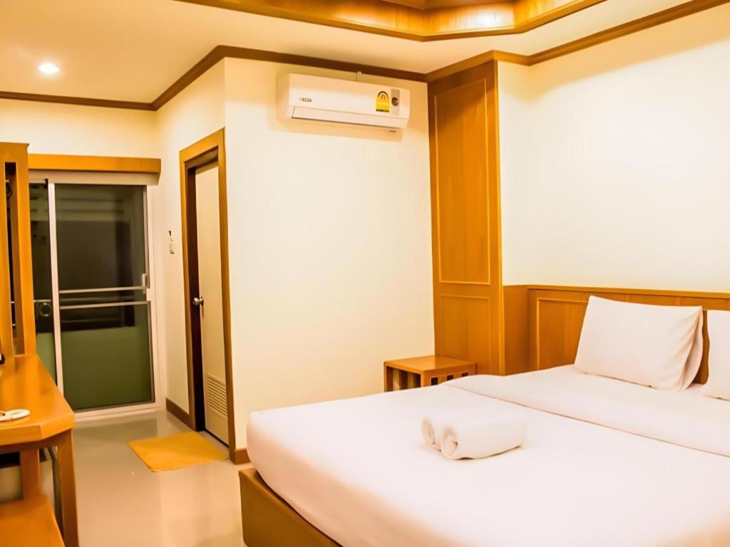 ルーイ レジデンス (Loei Residence)