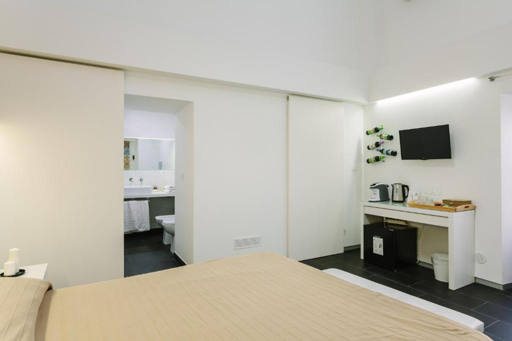 1743LOft Private Residence - 5
