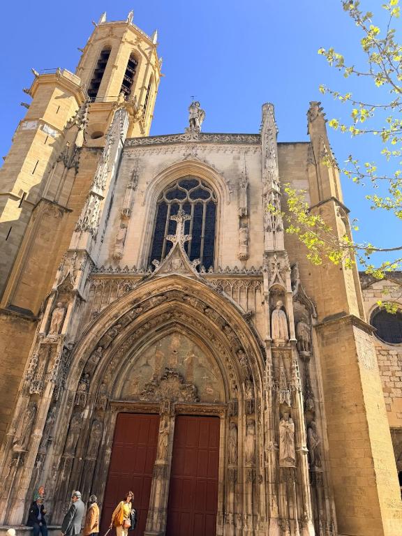 Aix-en-Provence - Very central - Unique place - Garden Cathedral - 2