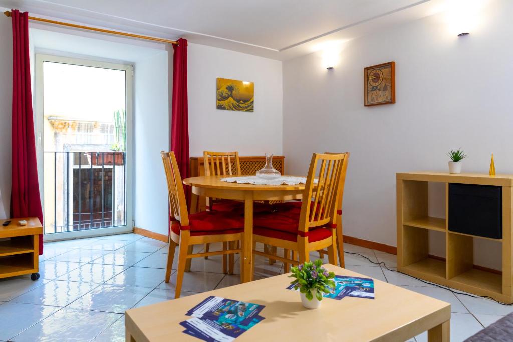 Tribunali Home - 1