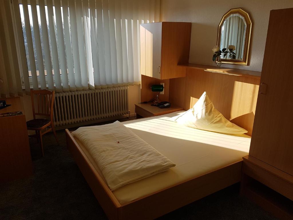 Hotel Stadt Baunatal photo