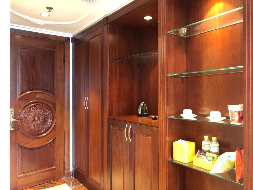 Hoang Nham Luxury Hotel
