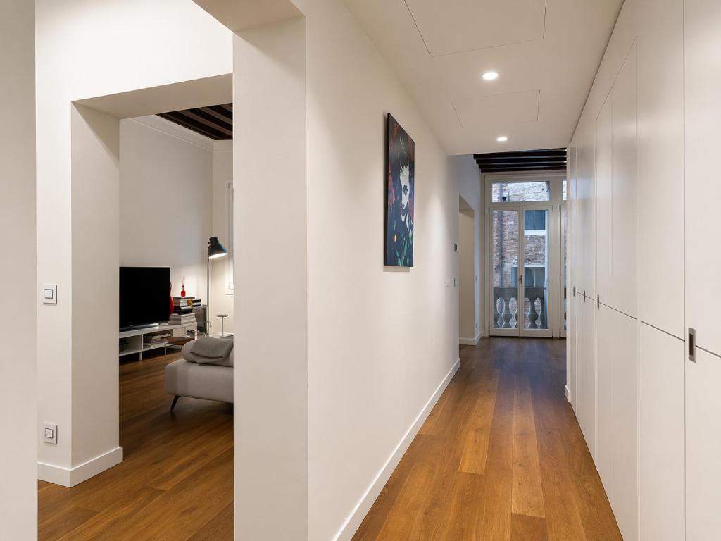 Renovated and Spacious flat near San Marco - 2