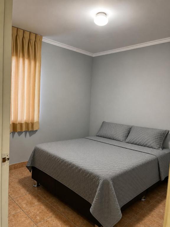 Depa Condominio Pinos de la Plata - 3