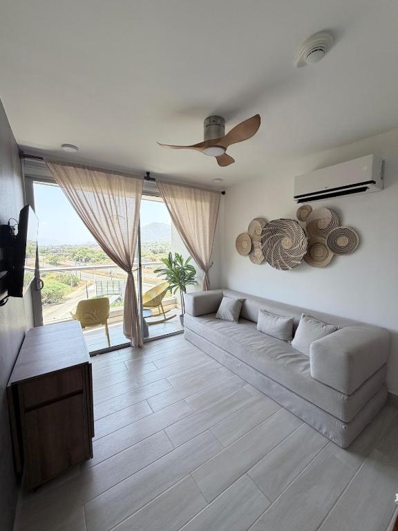 Boutique Suite with Resort Style Amenities - 1