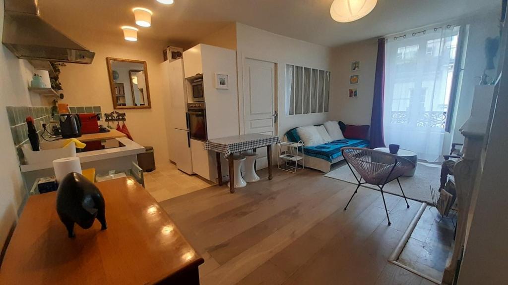 Marais - Appartement parisien cosy et central - 1