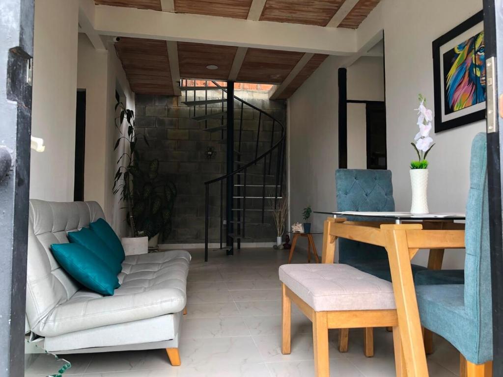 3-Story House in Lago Calima Pool and Terrace - 2