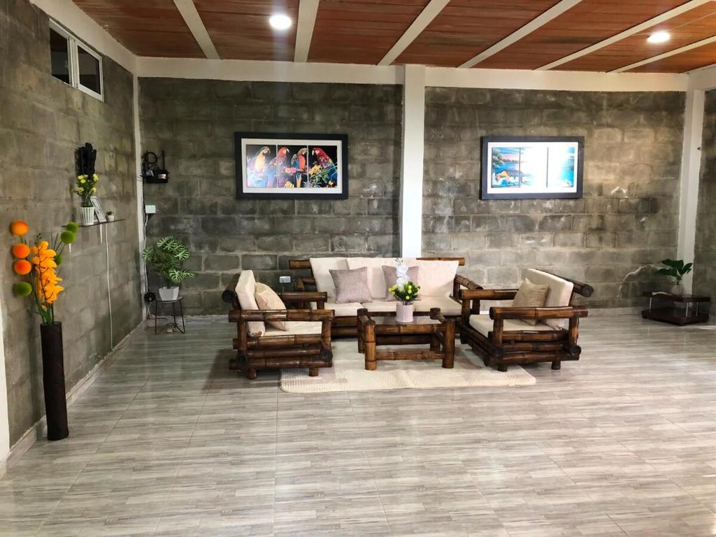 3-Story House in Lago Calima Pool and Terrace - 3