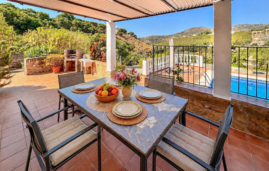 Nice Home In Frigiliana With Private Swimming Pool, Can Be Inside Or Outside - 2
