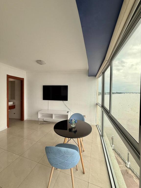 Suite premium con vista al río, piscina y gym RF1-406 - 3