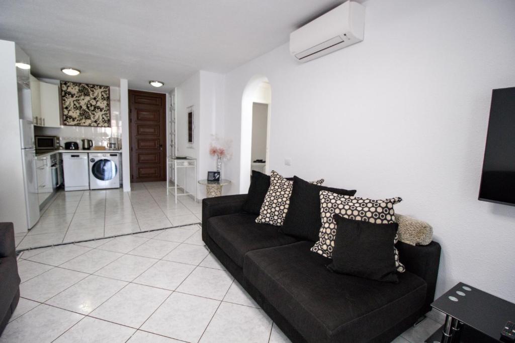 148 Parque Santiago 2 by Tenerife Rental & Sales - 2