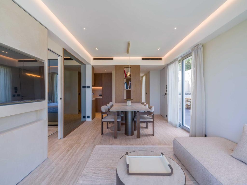 Exceptional Apartment with Terrace & Sea View - 5