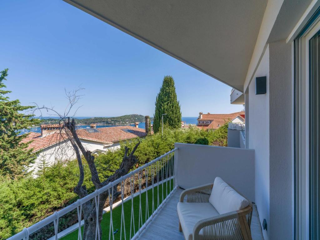 Exceptional Apartment with Terrace & Sea View - 3