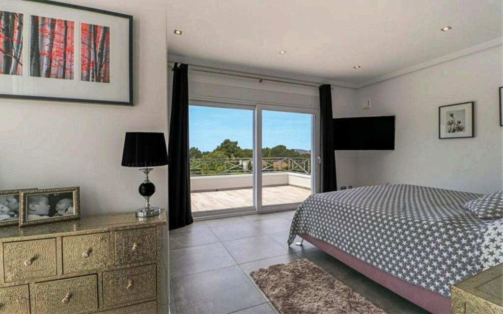Villa Andragó en zona residencial de Cometa - 4