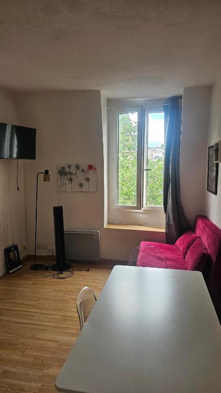 Cozy and bright 2-room apartment - 5